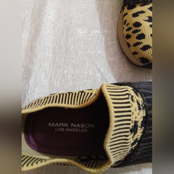 Mark Nason Abbe Cheetah SIZE 7.5 GREAT CONDITION. - Picture 4 of 8